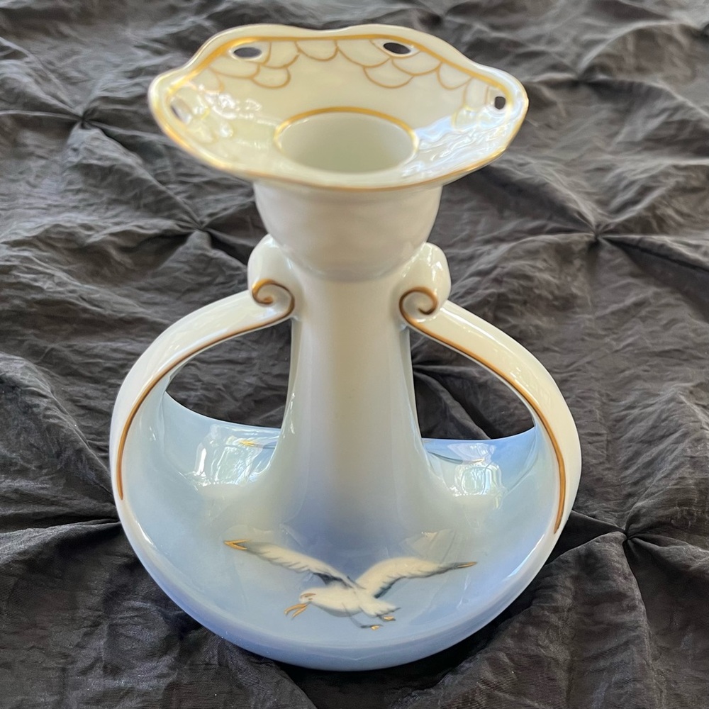 Bing & Grondahl Seagull Bird Taper Candleholder #503 5-1/8" tall